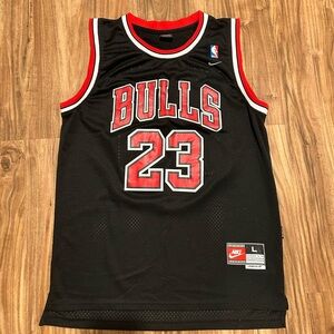 Nike Chicago Bulls Michael Jordan Jersey 23